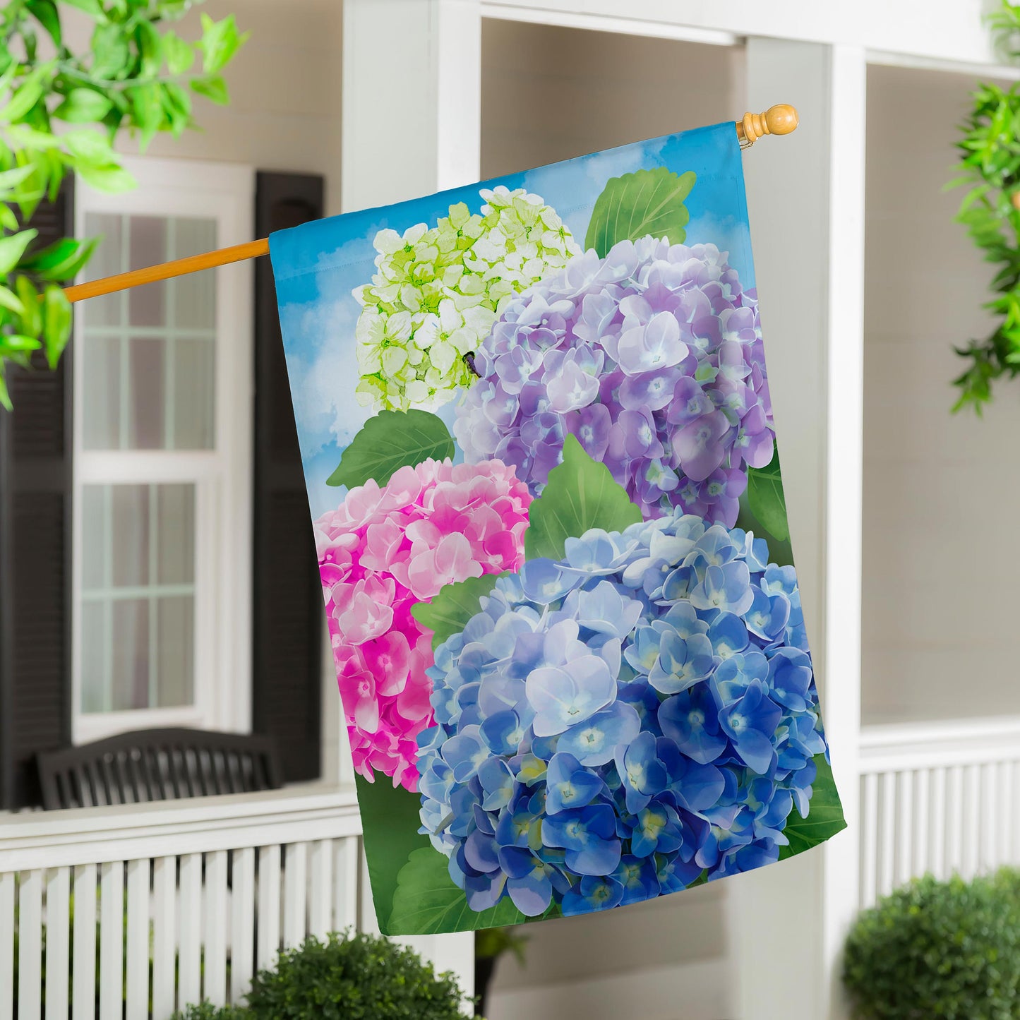 House Flag - Multicolor Hydrangeas