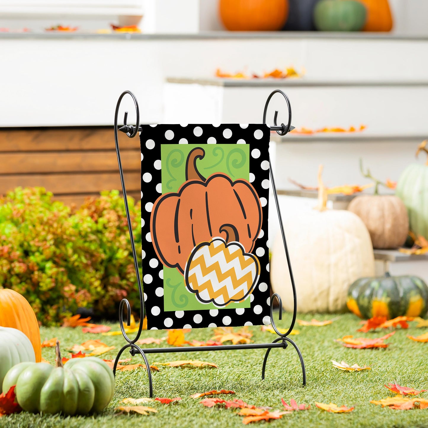Garden Flag - Sassy Pumpkins Burlap