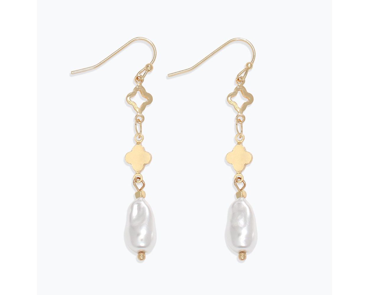 Earrings - Gold Clover Dangle w/ Pearl