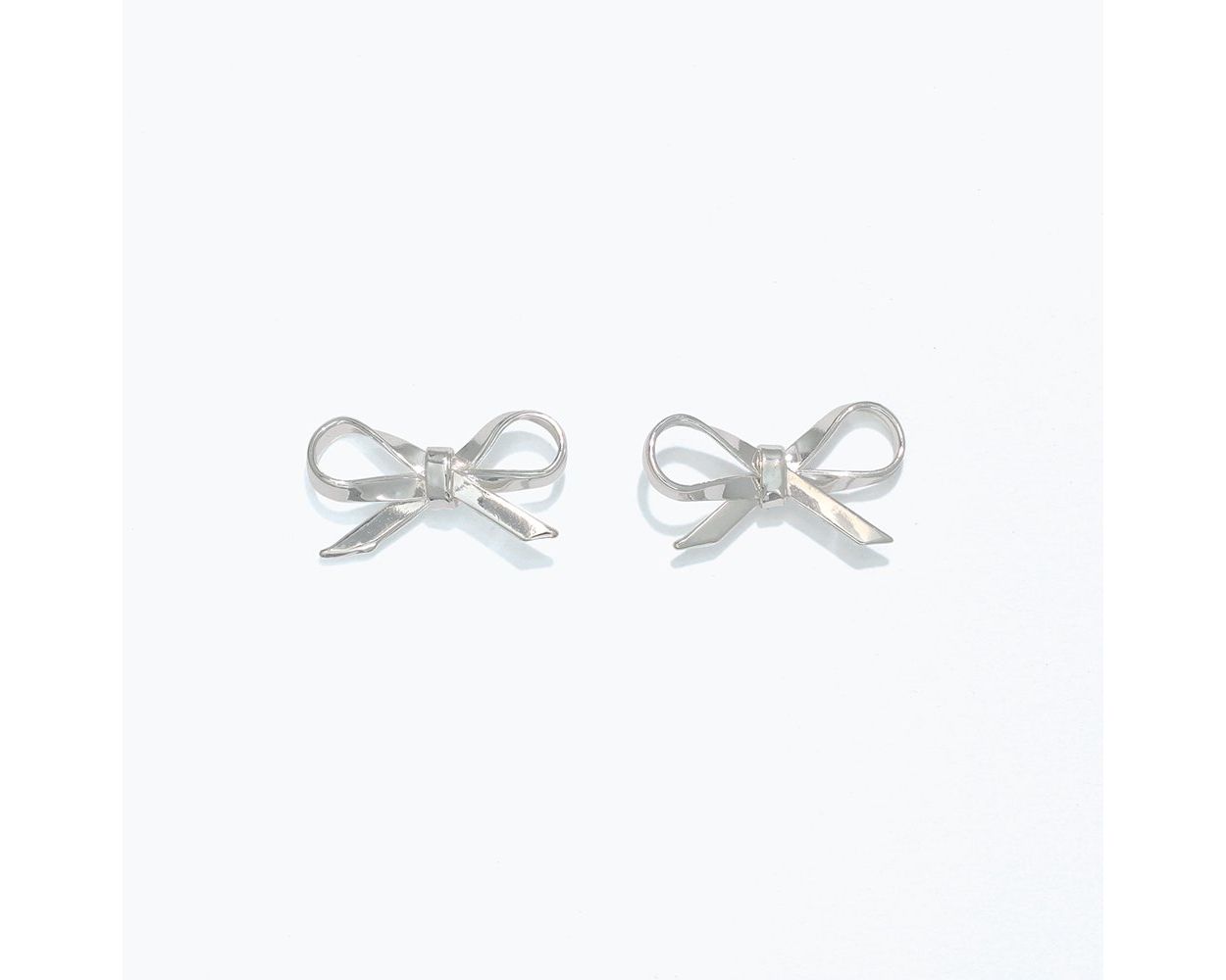Cuties Earrings - Bright Silver Bows