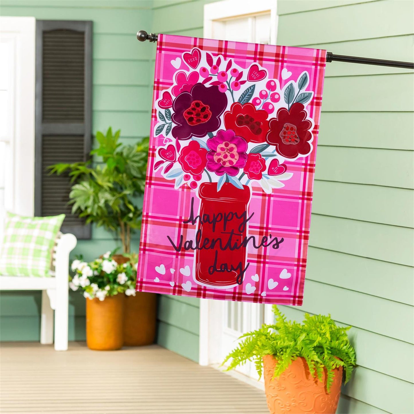 House Flag - Valentines Day Plaid Applique