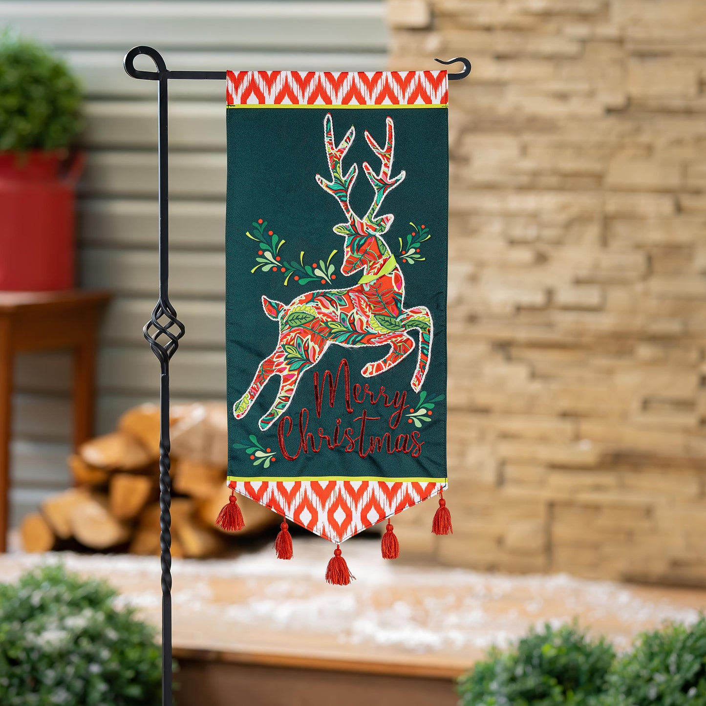 Impression Flag - Patterned Reindeer