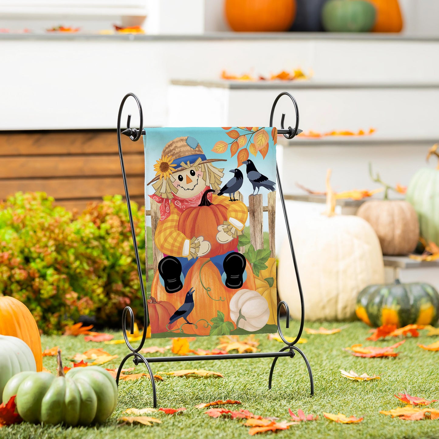 Garden Flag - Friends & Scarecrow Suede