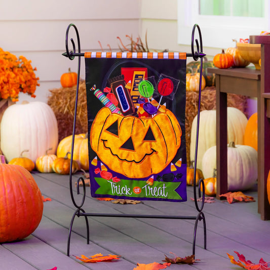 Garden Flag - Trick or Treat Halloween Pumpkin Buc