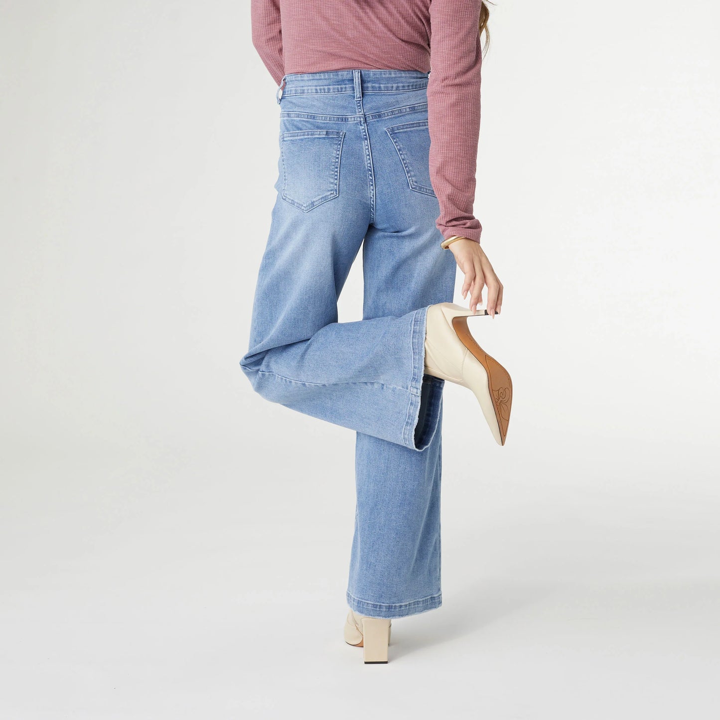 Everstretch Wide Leg - Medium Denim