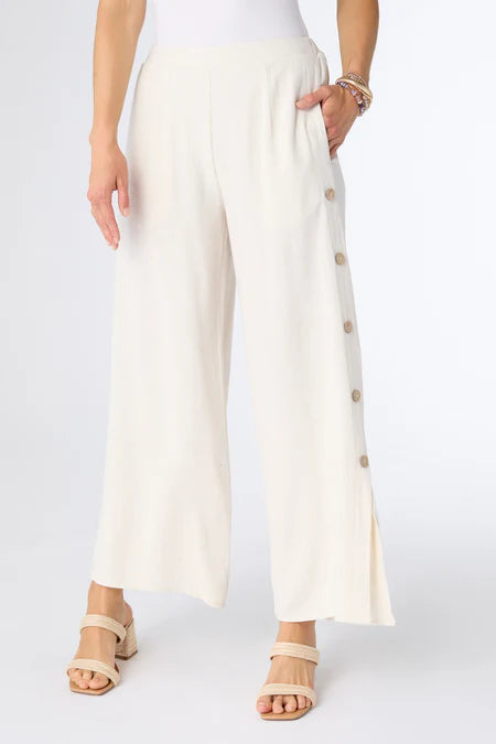 Remi Pant w/ Side-Button Detail