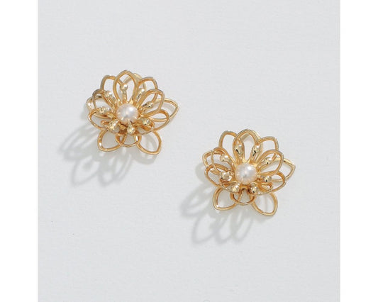 Earrings - Gold Flowers w/ Pearls