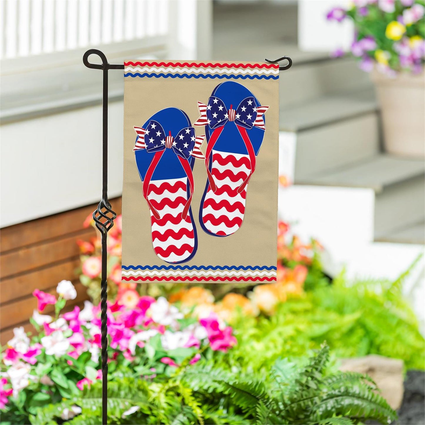 Garden Flag - Ric Rac Patriotic Flip Flop Burlap