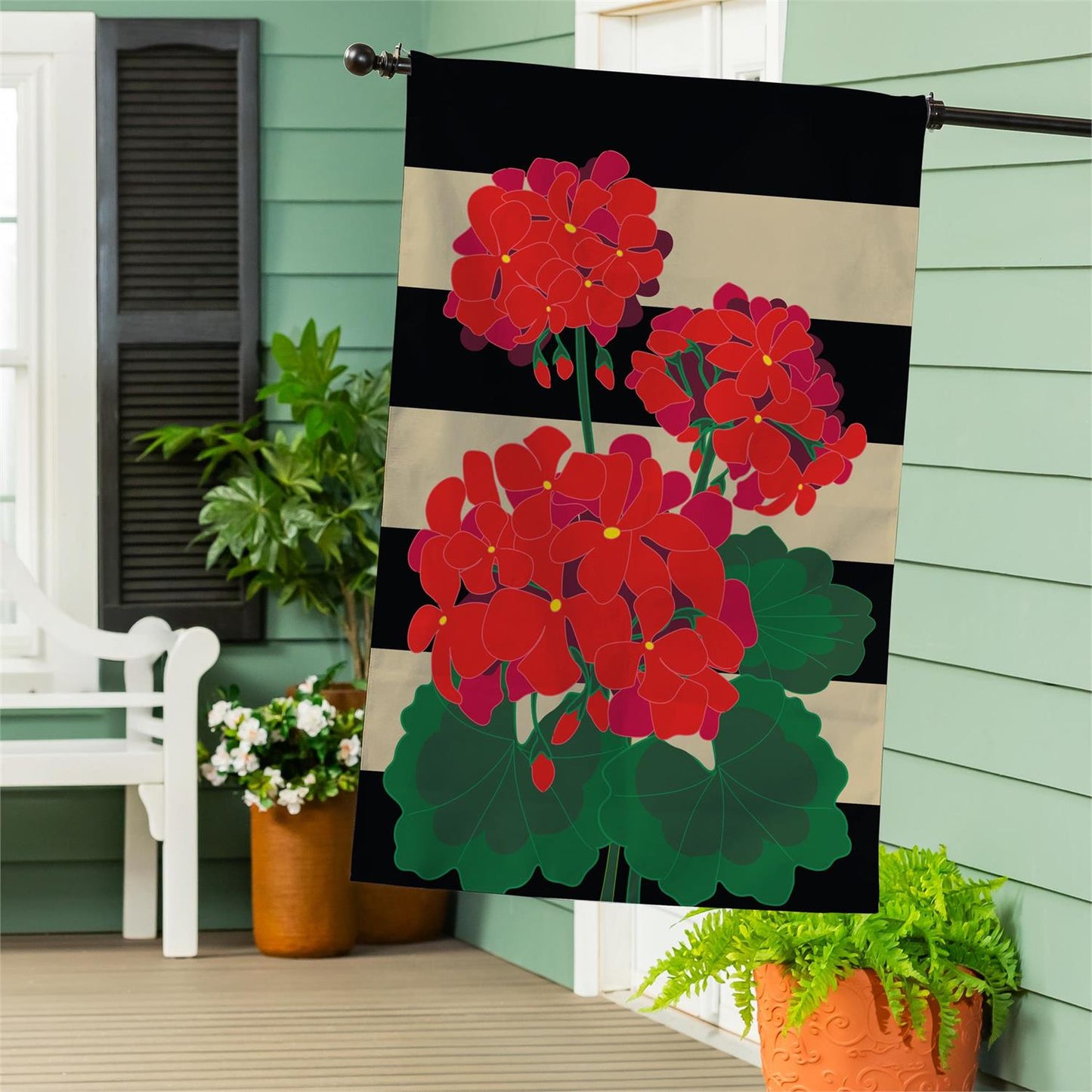 Garden Flag - Plaid Geraniums Burlap
