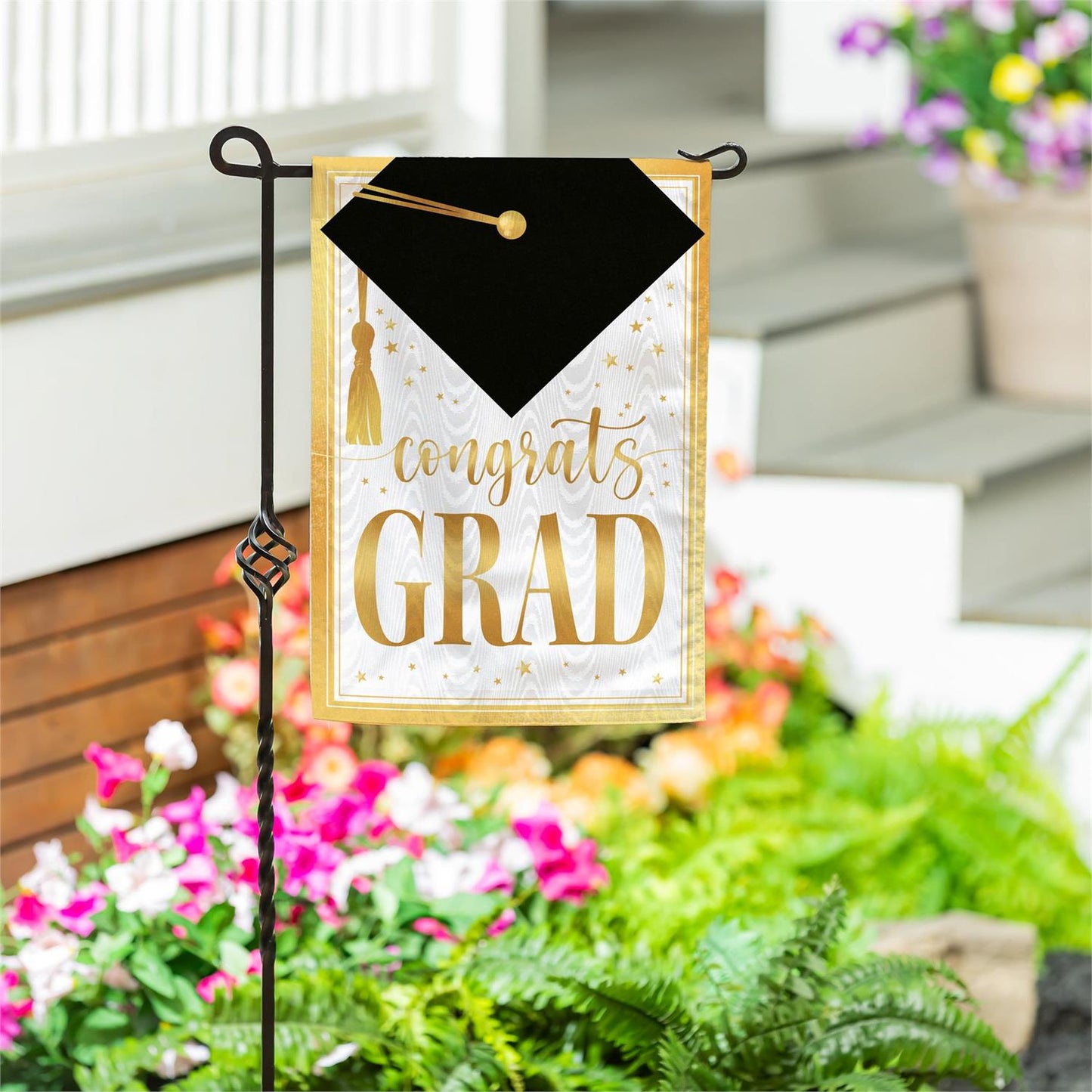 Garden Flag - Graduation Moire