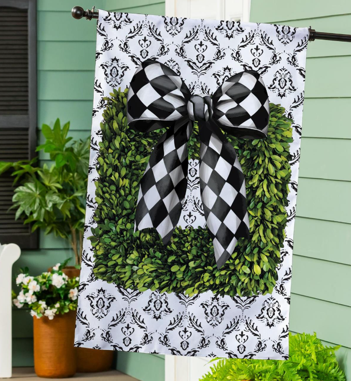 House Flag - Black & White Bow Topiary