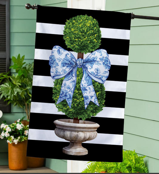 House Flag - Topiary w/ Bow
