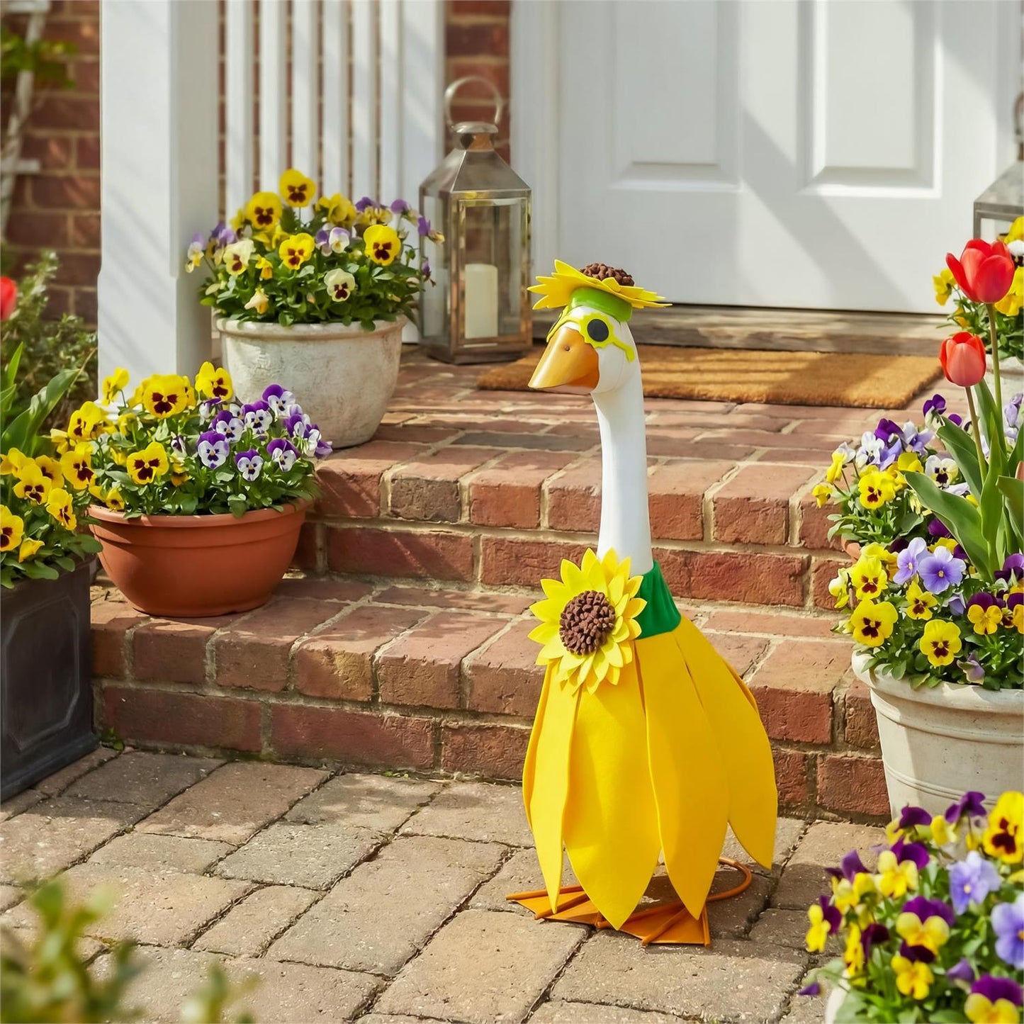 Goose Outfit - Sunflower